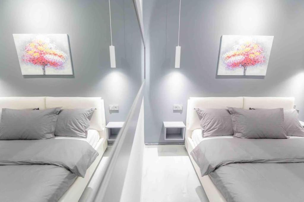 Lux Seaside Apartment By Volos Hospitality Bagian luar foto