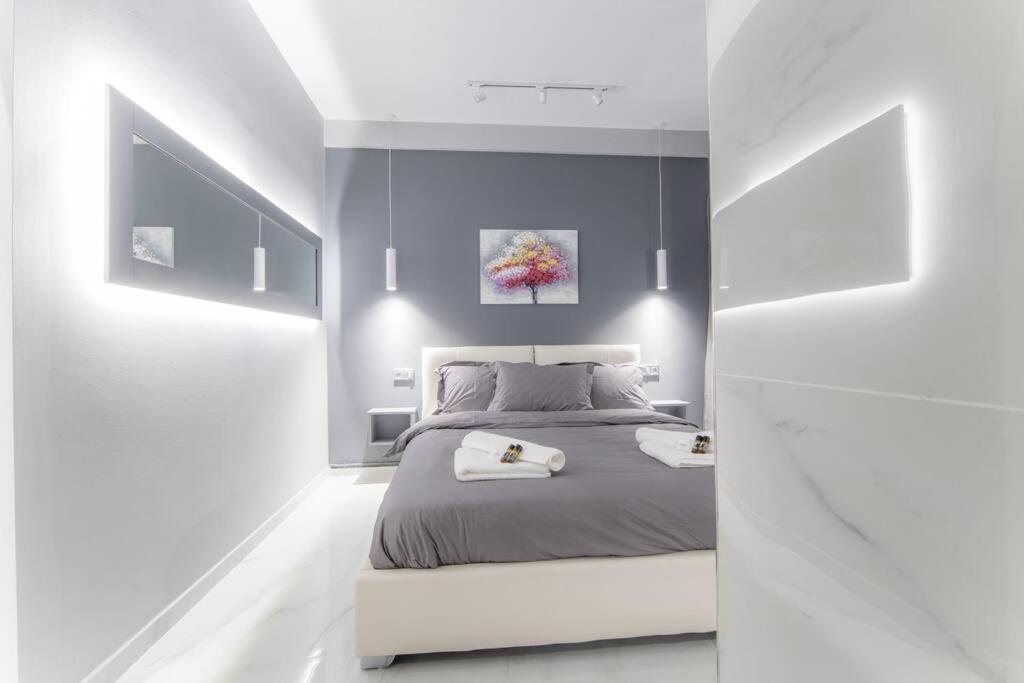 Lux Seaside Apartment By Volos Hospitality Bagian luar foto